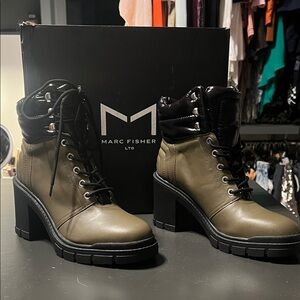 NWT Marc Fisher Women's Velina Lace Up Olive & Black Boots